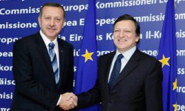 La Turquie et son adhésion à l'UE : un bilan 2009 en demi-teinte