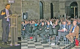 Emmanuel Noutary a présenté à Barcelone l'impressionnant bilan de l'An III d'Invest in Med
