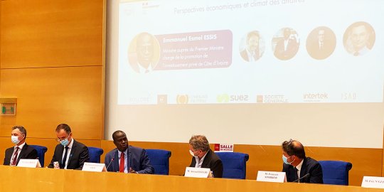 Coopération bilatérale France-Côte d'ivoire : quand les ministres Riester et Essis plaident de conserve en faveur du soutien prioritaire au secteur privé…
