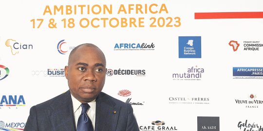  Ambition Africa / Edem TENGUE, ministre de l'Économie maritime du Togo, à Paris : « La France est un grand partenaire d'avenir de l'Afrique »
